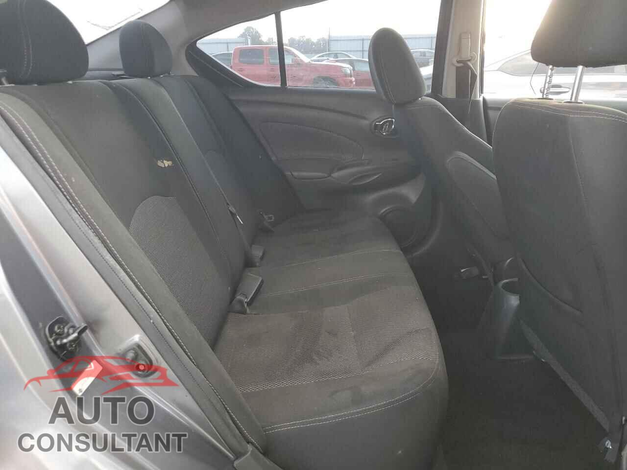 NISSAN VERSA 2019 - 3N1CN7AP3KL842245