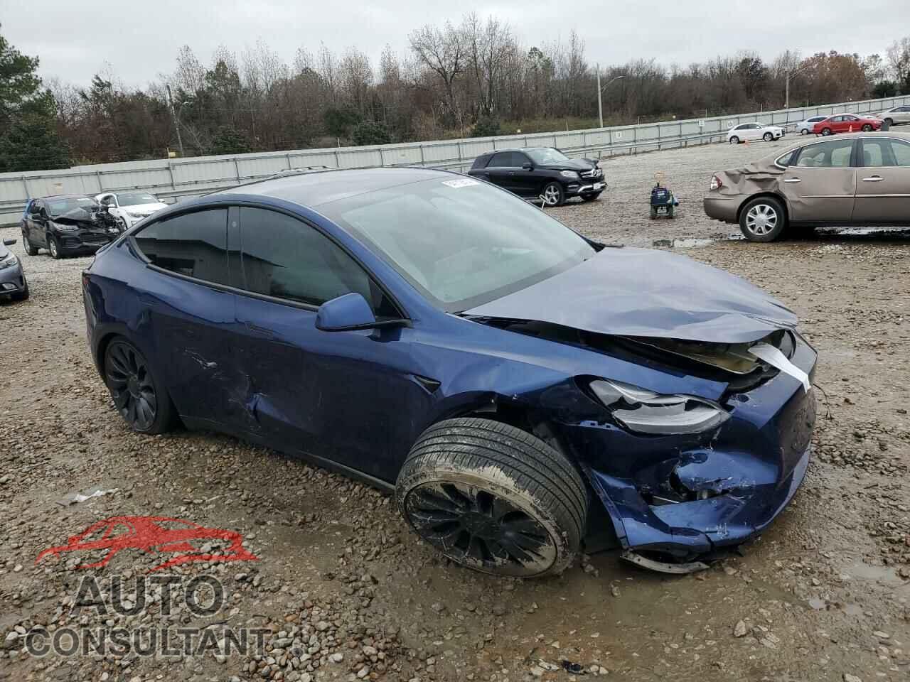 TESLA MODEL Y 2023 - 7SAYGDEF2PF663085