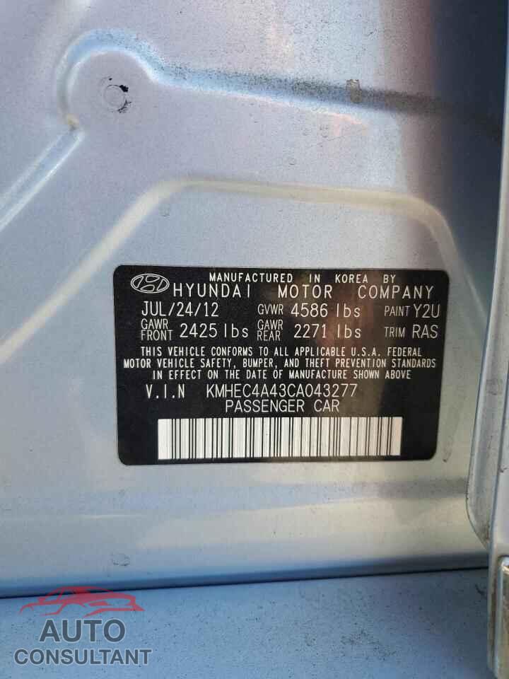 HYUNDAI SONATA 2012 - KMHEC4A43CA043277