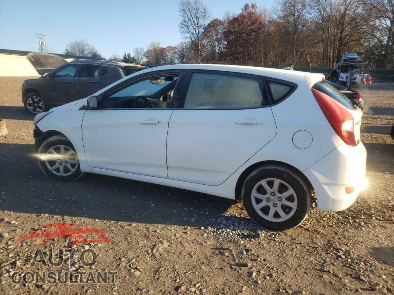 HYUNDAI ACCENT 2014 - KMHCT5AE4EU169011