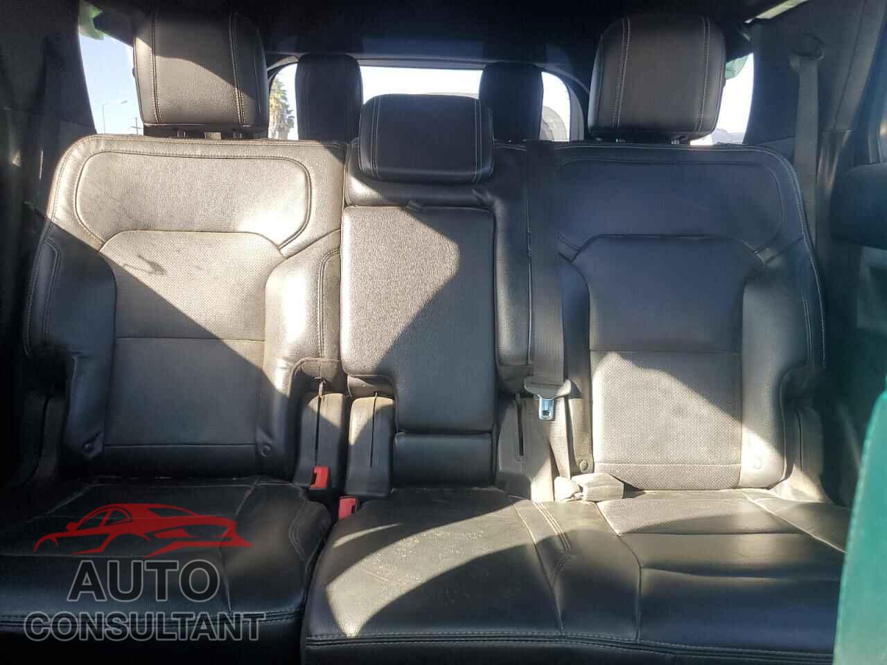 FORD EXPLORER 2016 - 1FM5K7F82GGA29552