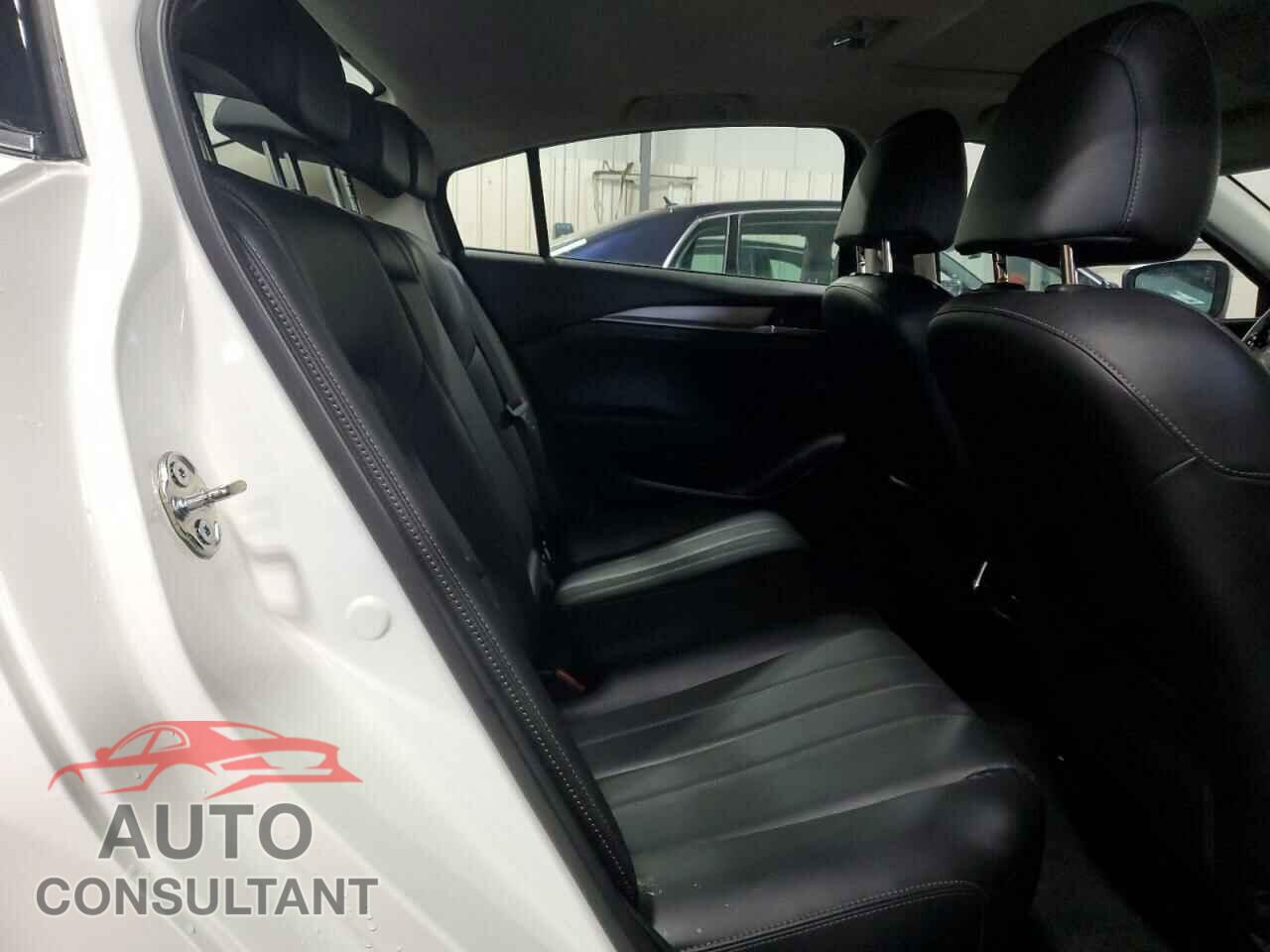 MAZDA 6 2018 - JM1GL1VM6J1335766