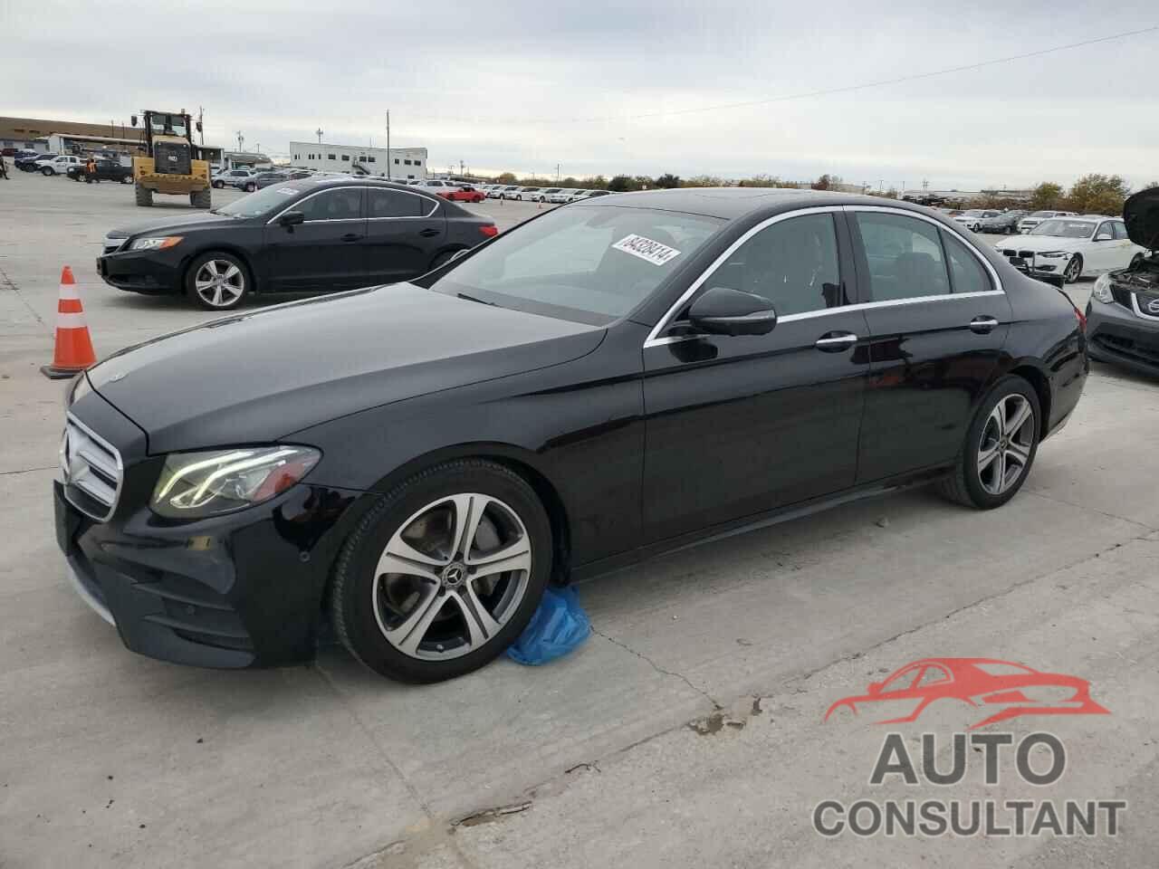 MERCEDES-BENZ E-CLASS 2020 - W1KZF8DB8LA817186