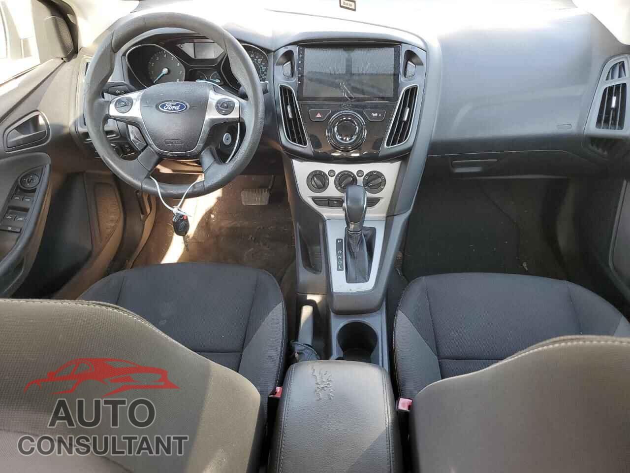 FORD FOCUS 2012 - 1FAHP3F21CL221978