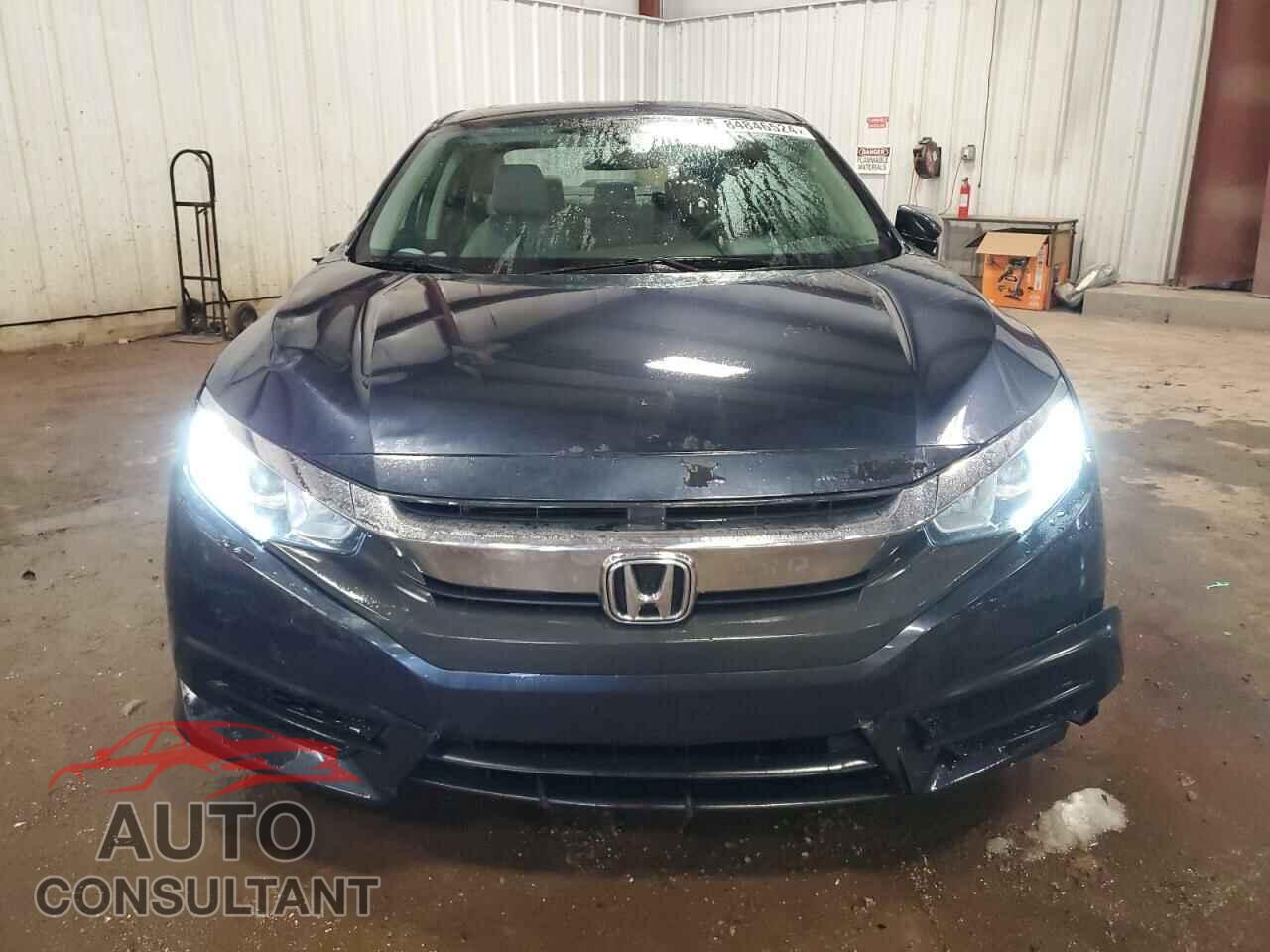 HONDA CIVIC 2017 - 19XFC2F73HE045986