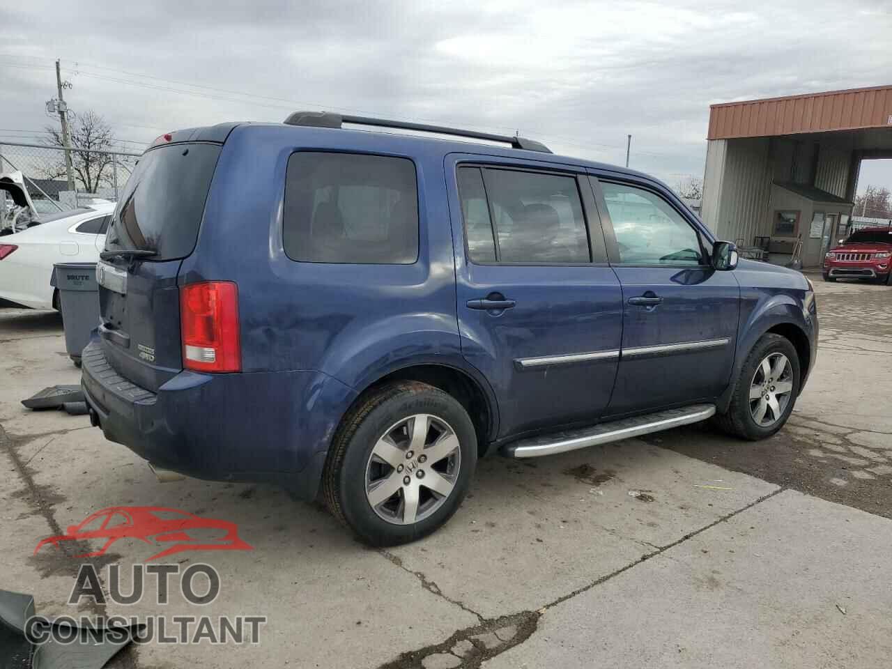 HONDA PILOT 2013 - 5FNYF4H98DB069957