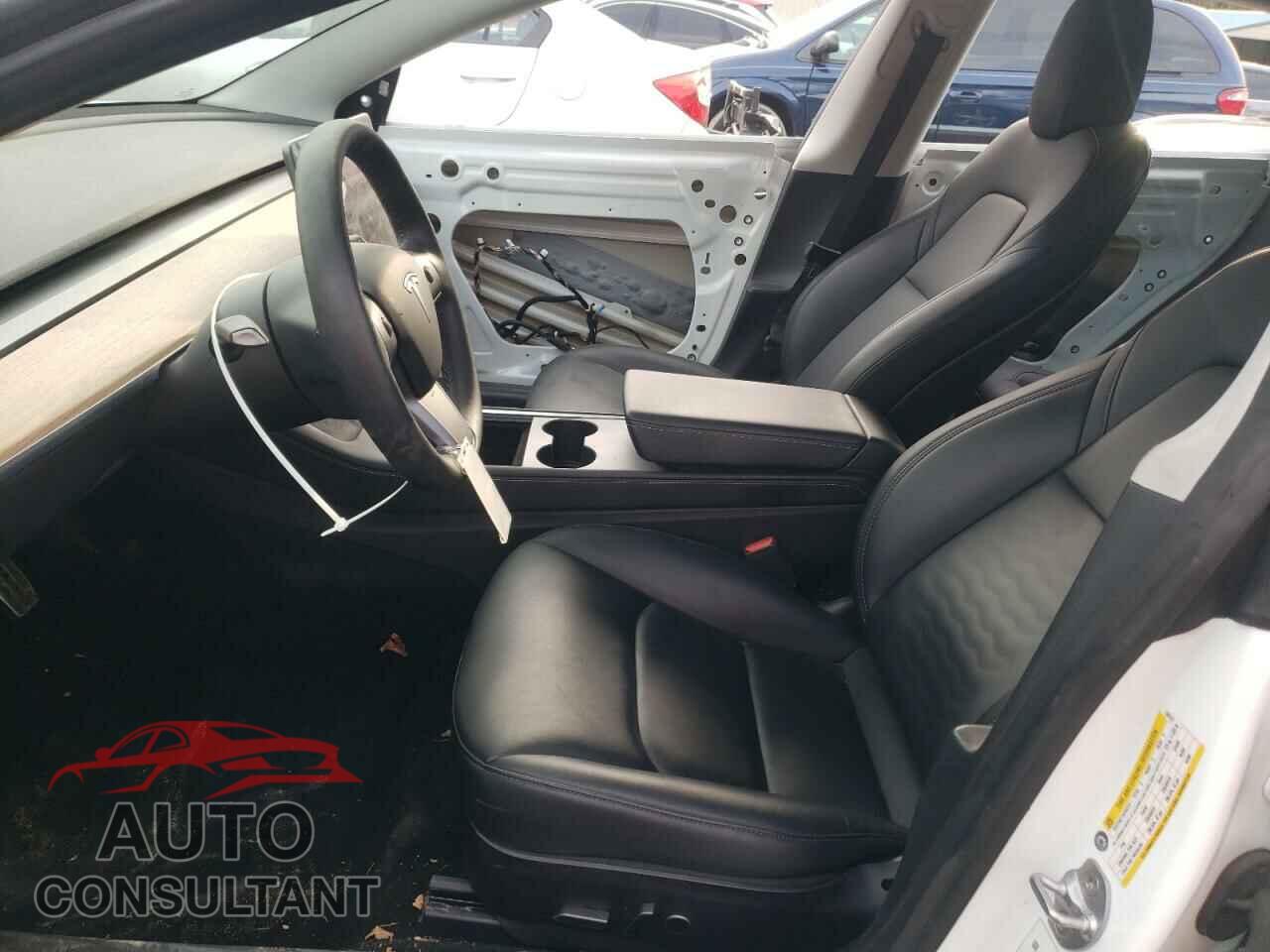 TESLA MODEL 3 2022 - 5YJ3E1EB8NF169741