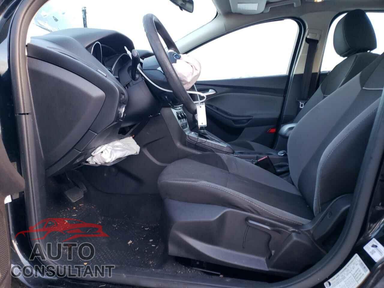 FORD FOCUS 2014 - 1FADP3K21EL274607