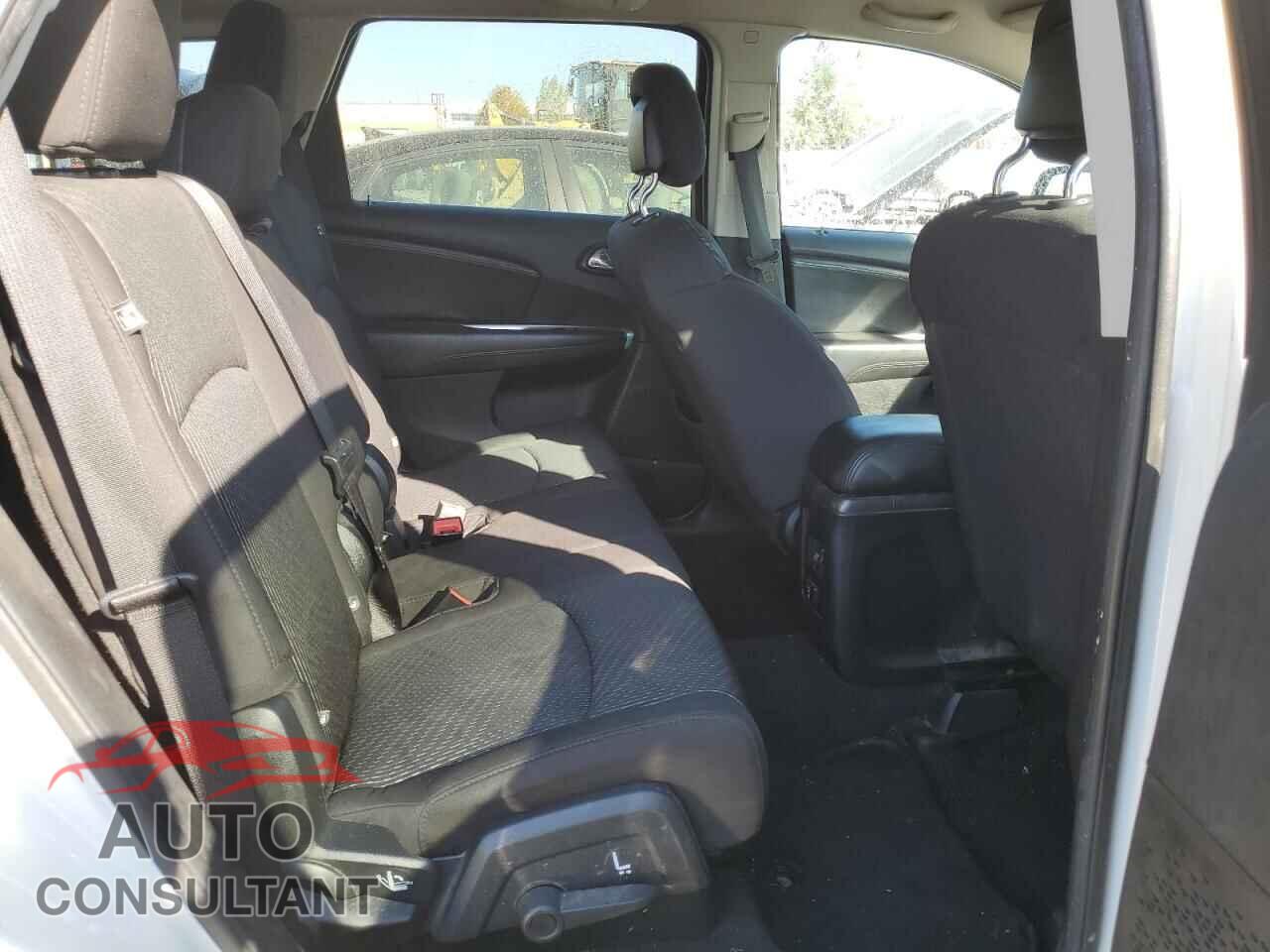 DODGE JOURNEY 2013 - 3C4PDCCG6DT656029
