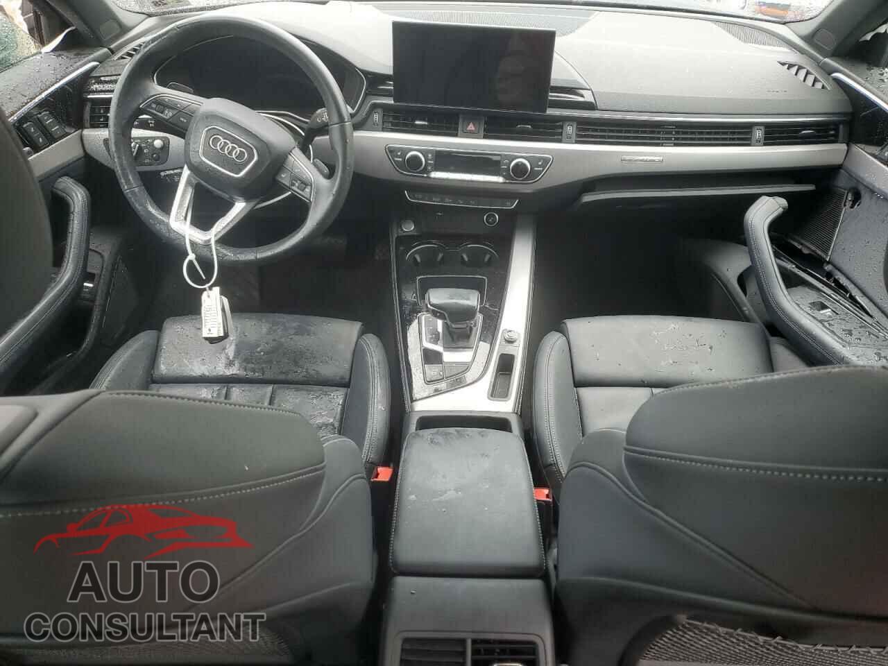AUDI A4 2023 - WAUFAAF49PA026251
