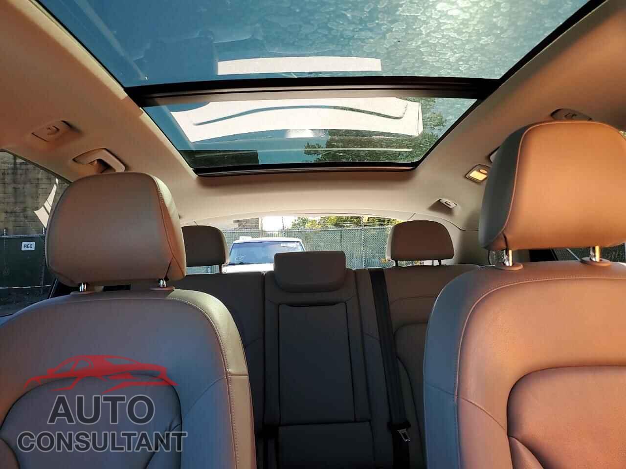 AUDI Q5 2013 - WA1LFAFP0DA082442