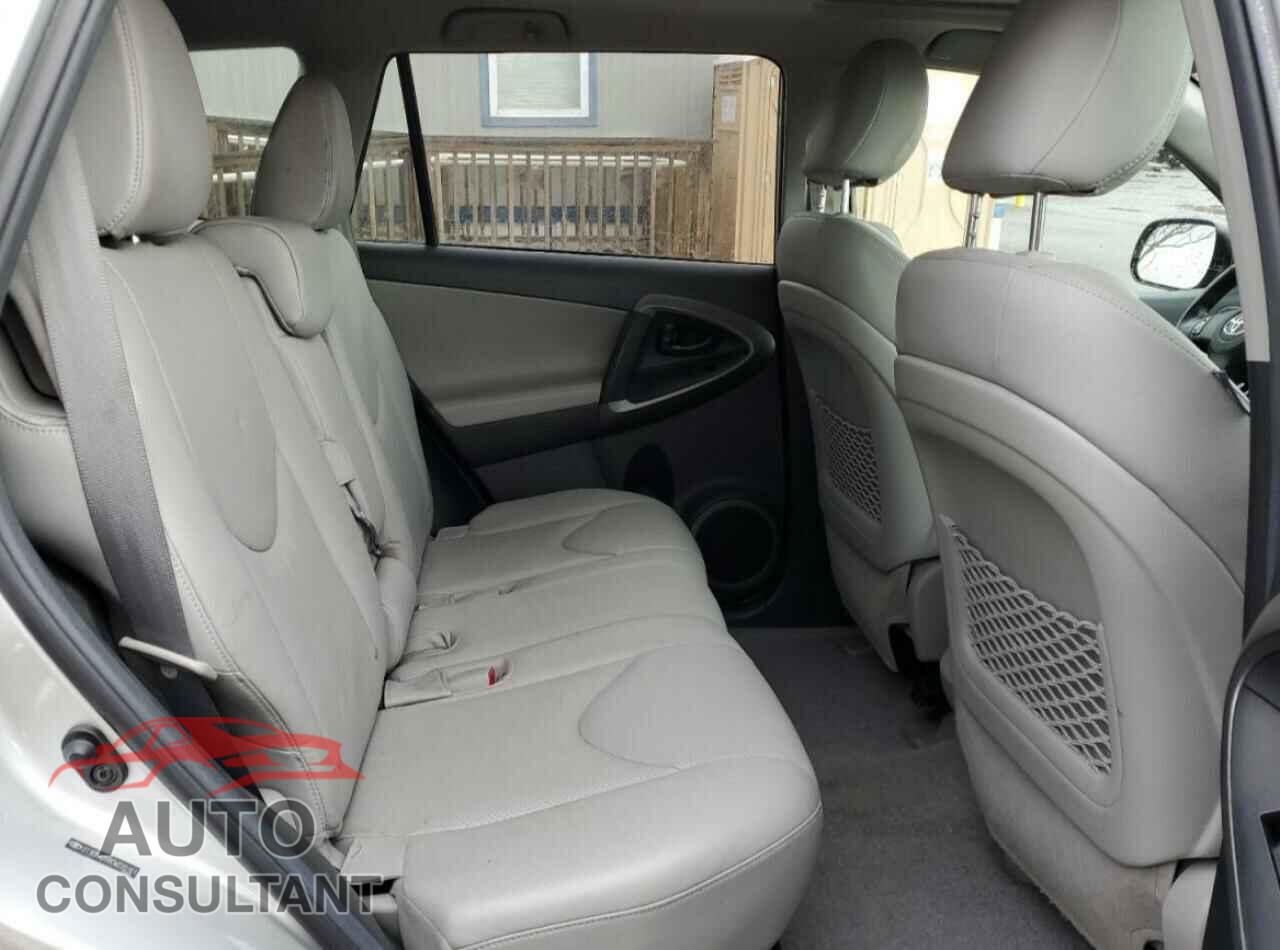 TOYOTA RAV4 2012 - 2T3DF4DV8CW220161