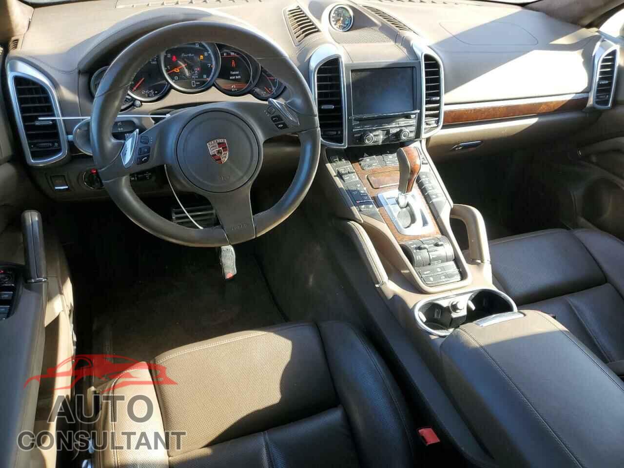 PORSCHE CAYENNE 2012 - WP1AC2A29CLA82979