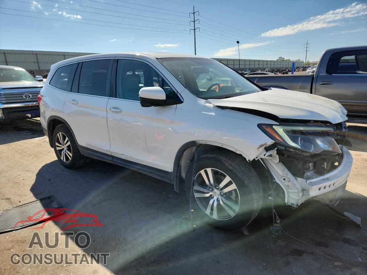 HONDA PILOT 2017 - 5FNYF6H51HB055414
