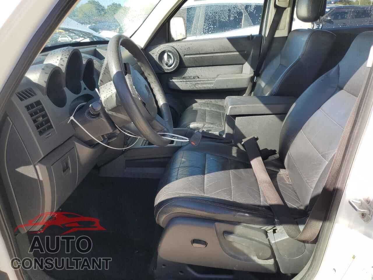 DODGE NITRO 2011 - 1D4PU4GX6BW607486