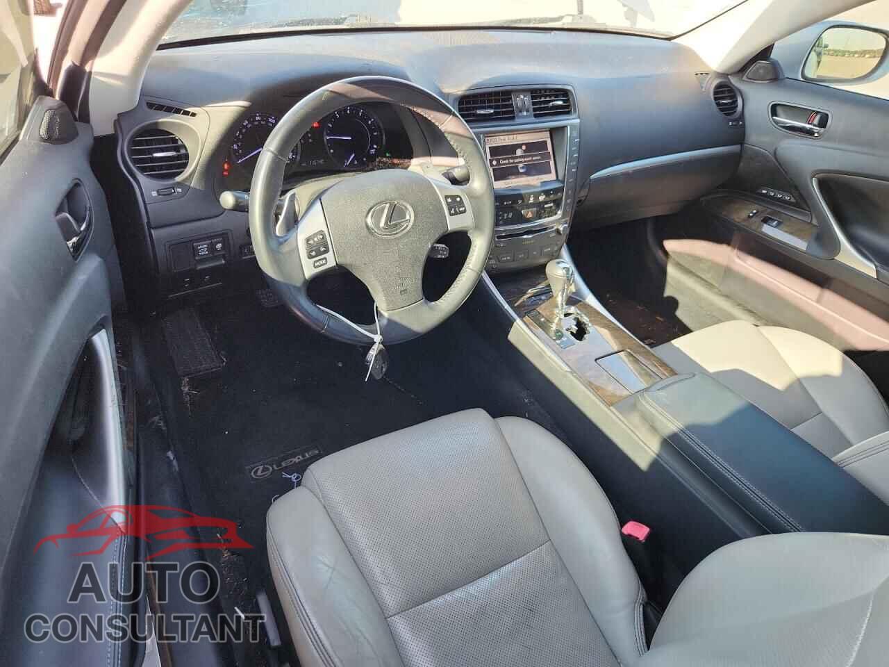 LEXUS IS 2012 - JTHFF2C21C2521706