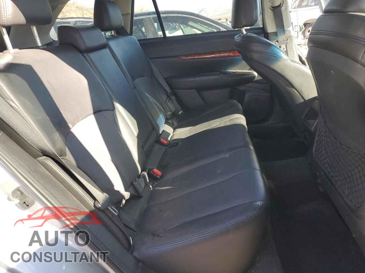 SUBARU OUTBACK 2012 - 4S4BRBKC9C3301995