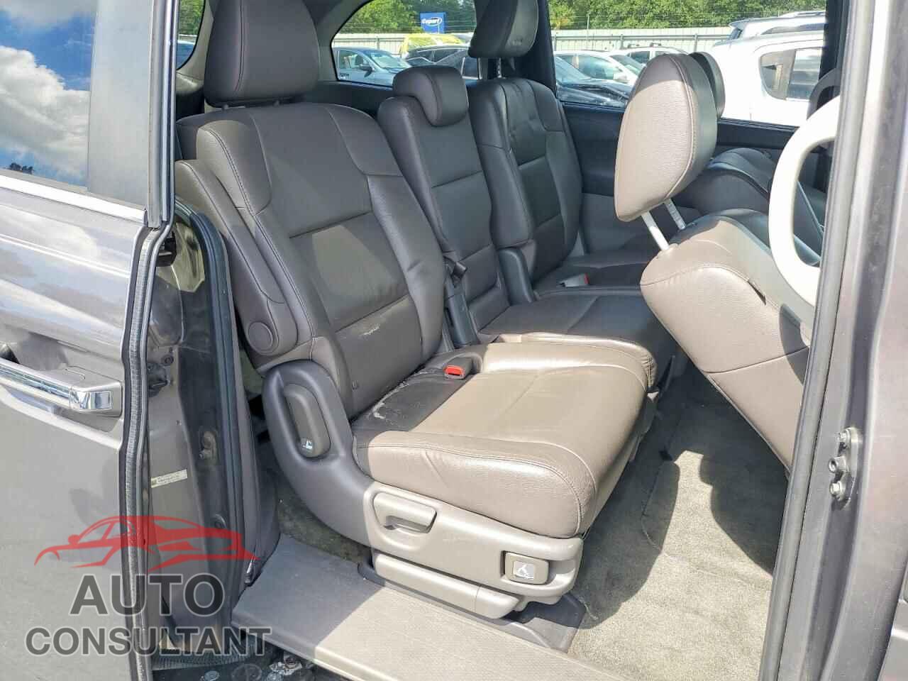 HONDA ODYSSEY 2014 - 5FNRL5H60EB121902