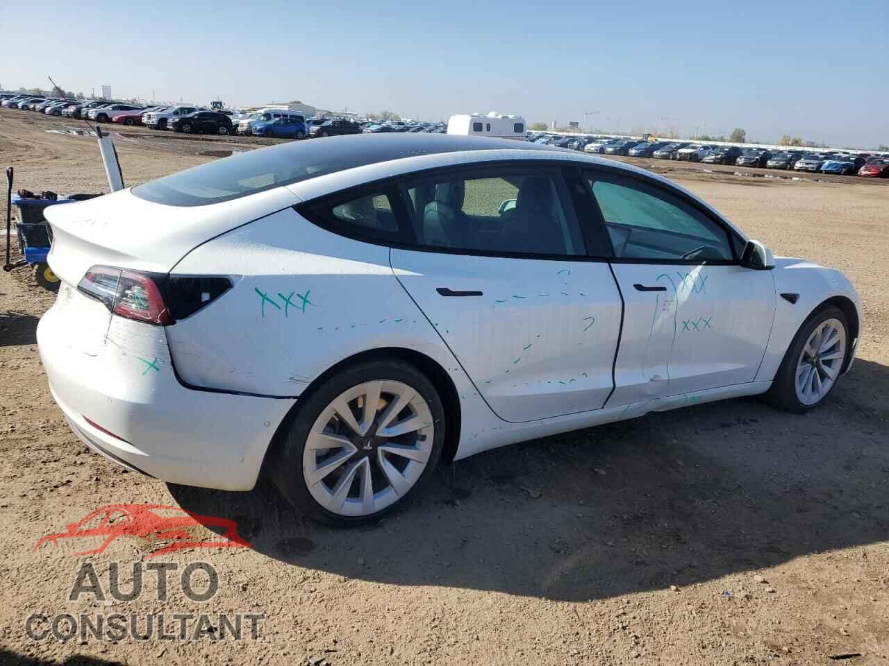 TESLA MODEL 3 2022 - 5YJ3E1EA0NF189294