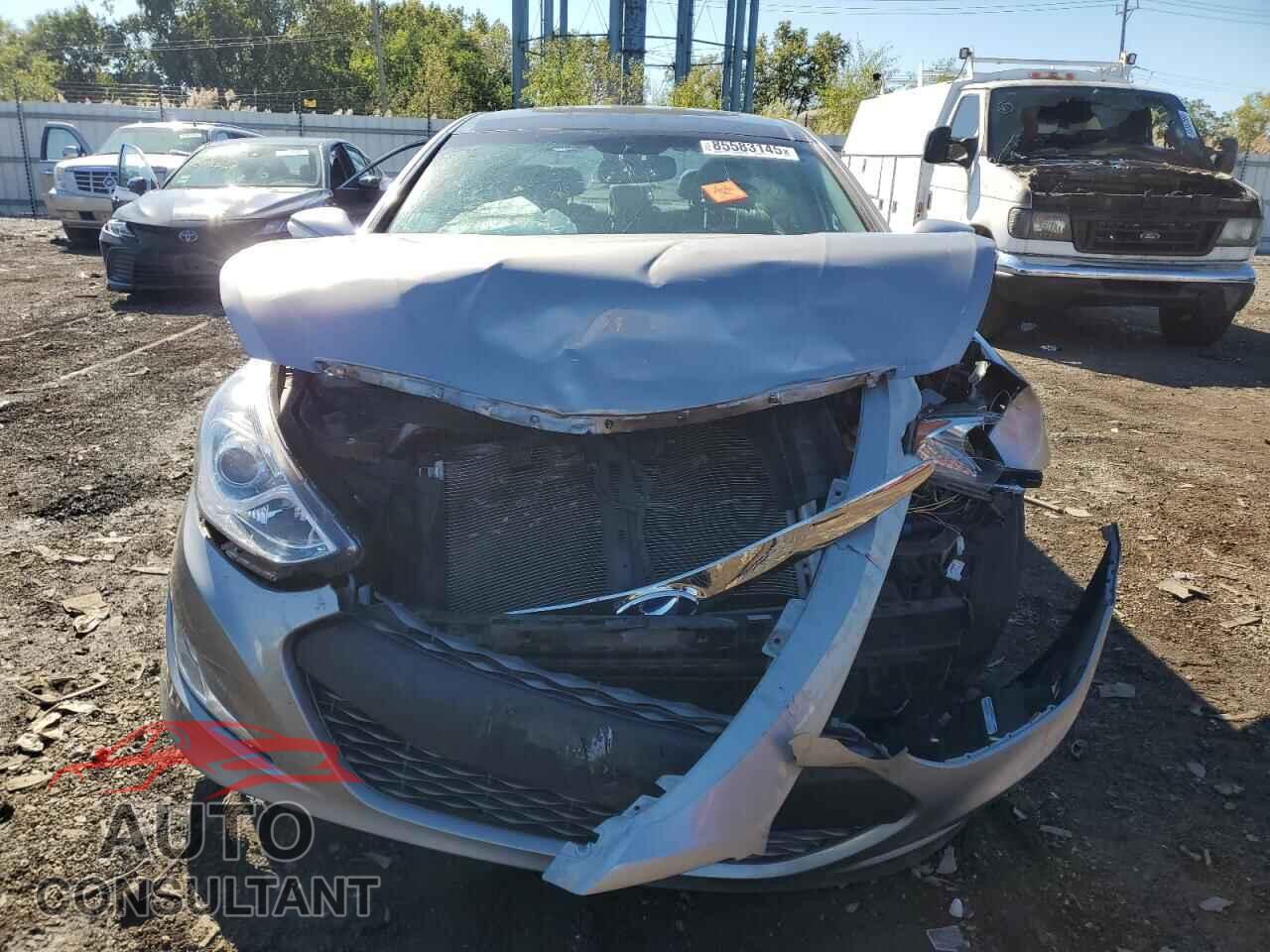 HYUNDAI SONATA 2011 - KMHEC4A47BA007722