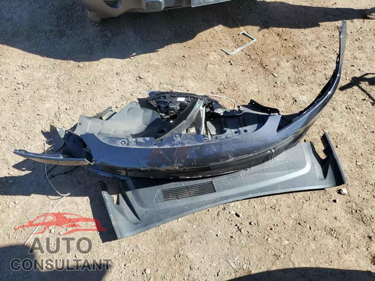 TESLA MODEL 3 2024 - 5YJ3E1EB5RF729415