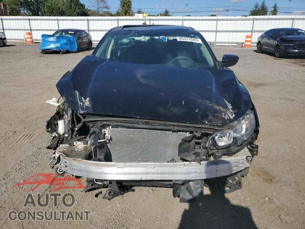 HONDA CIVIC 2017 - 2HGFC2F73HH541201
