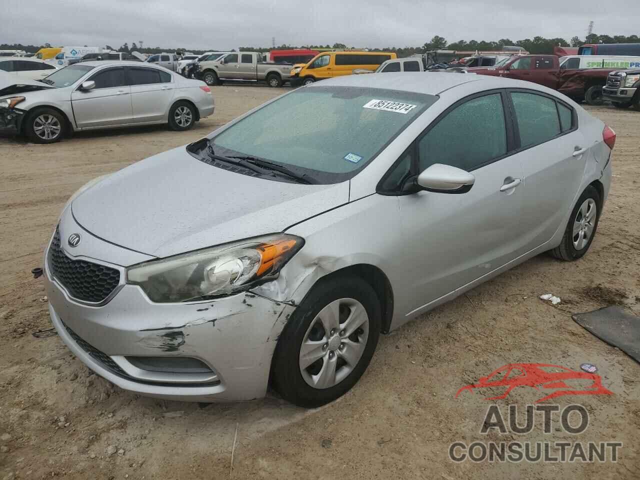 KIA FORTE 2015 - KNAFK4A67F5400984