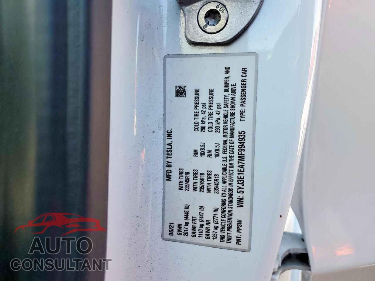 TESLA MODEL 3 2021 - 5YJ3E1EA7MF994935