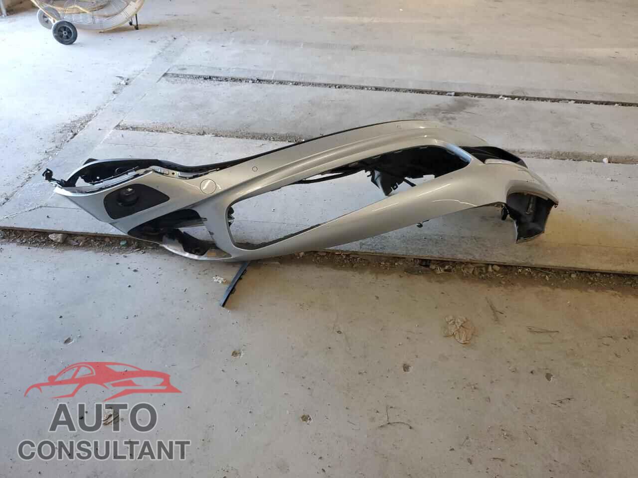 PORSCHE CAYENNE 2017 - WP1AA2A27HKA80604