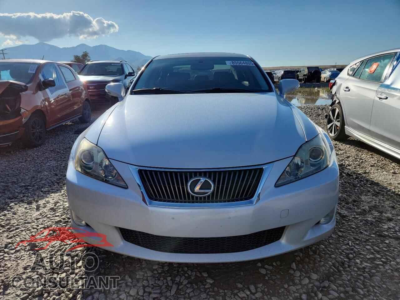 LEXUS IS 2009 - JTHCK262995028745