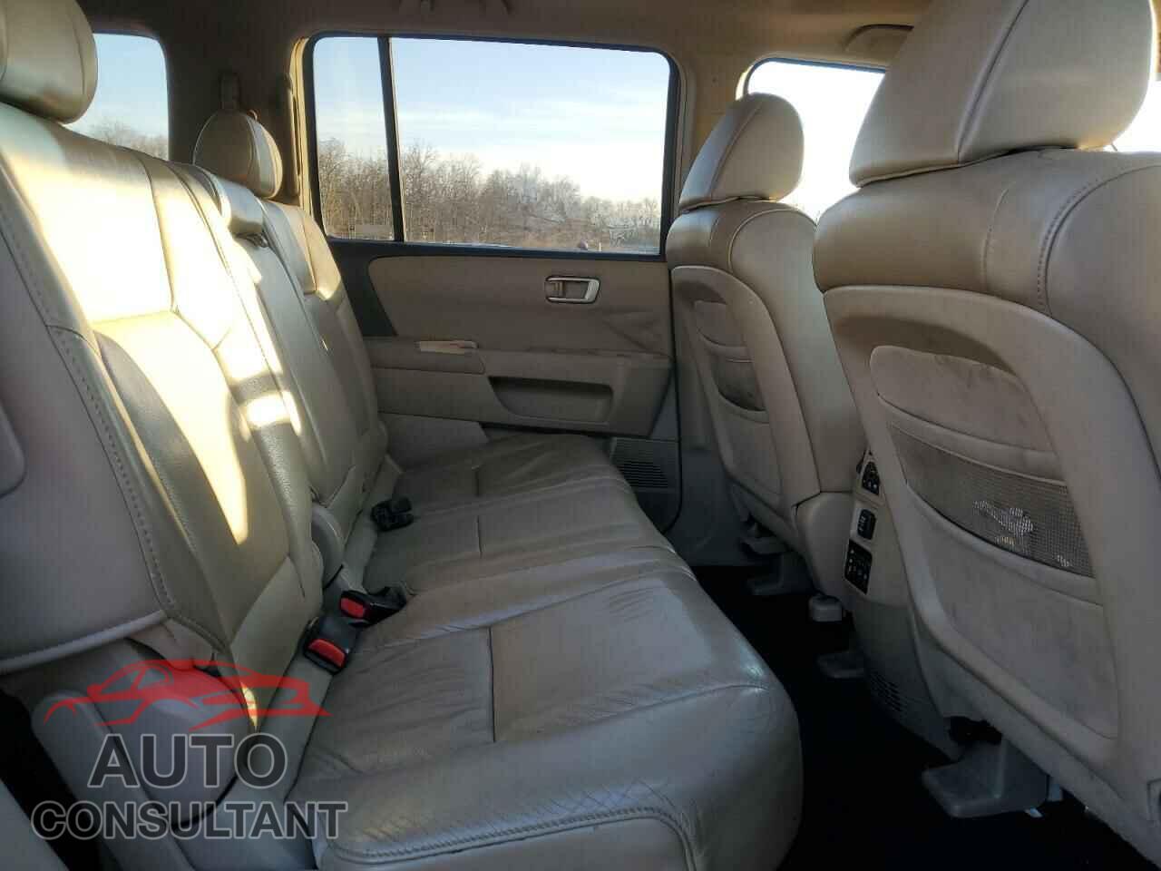 HONDA PILOT 2009 - 5FNYF48609B014836