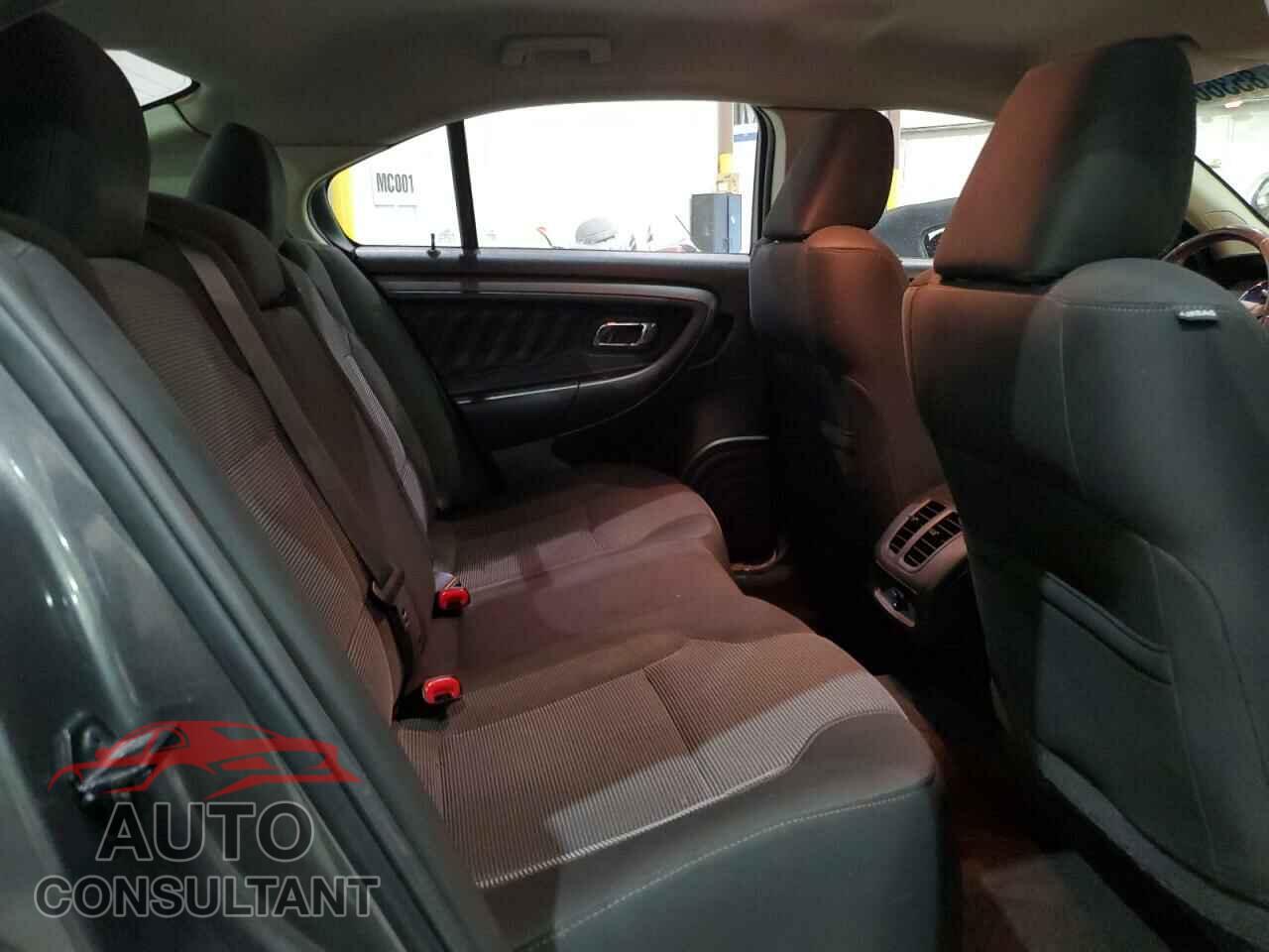 FORD TAURUS 2011 - 1FAHP2EW5BG162164
