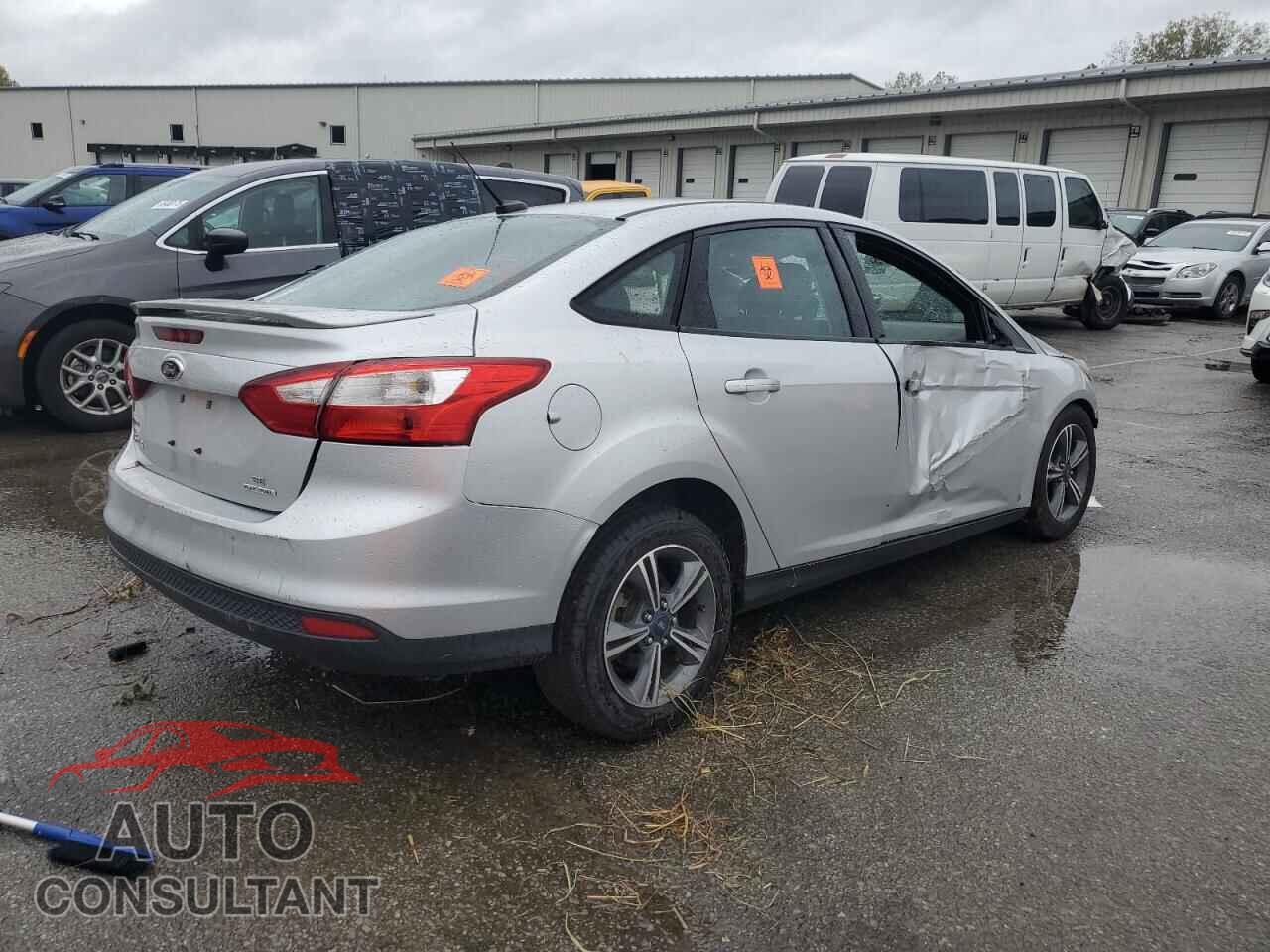 FORD FOCUS 2014 - 1FADP3F2XEL167498