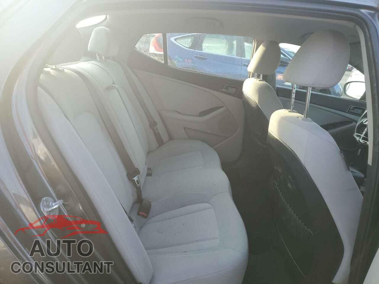 KIA OPTIMA 2011 - KNAGM4A78B5145795