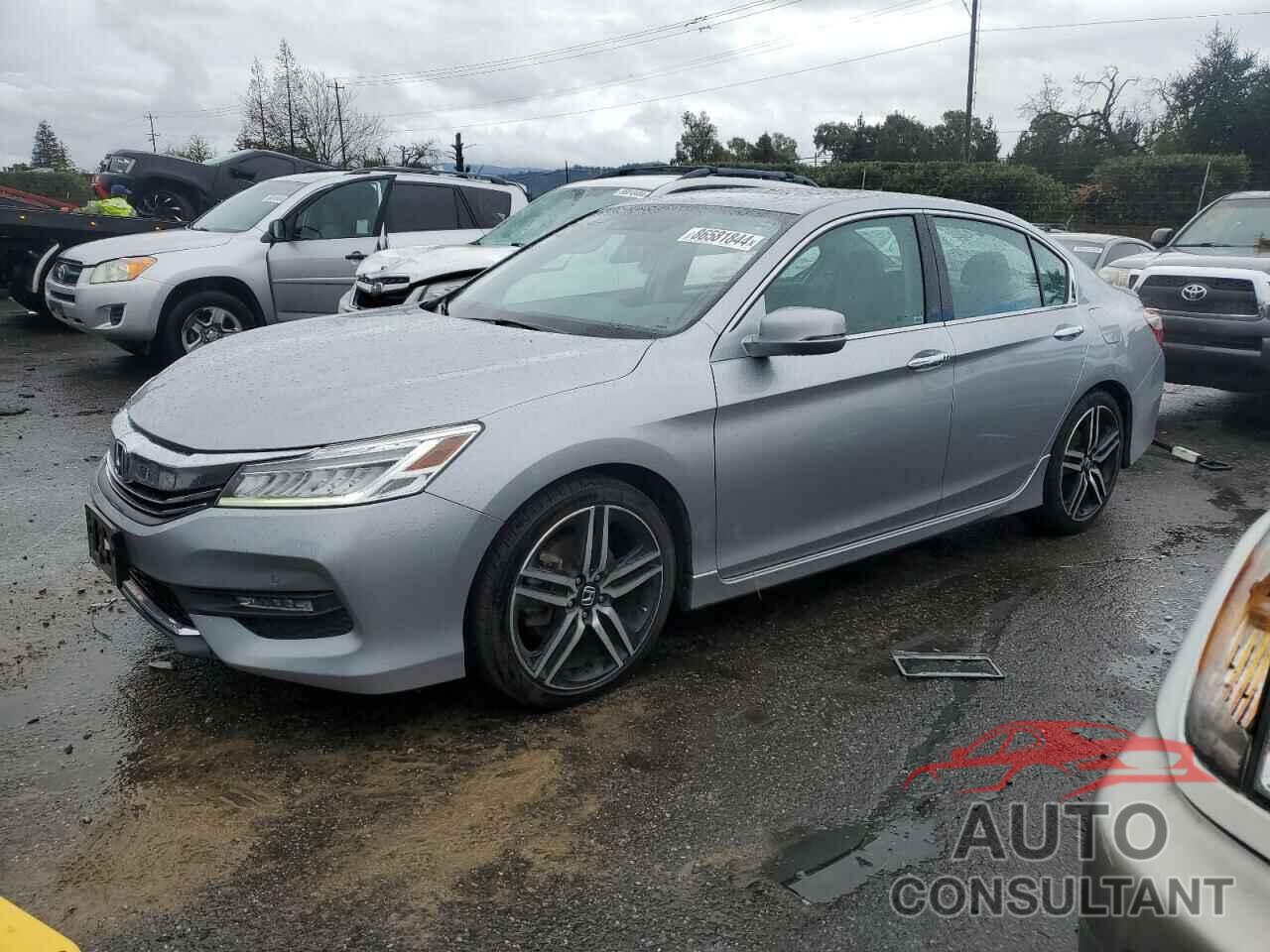 HONDA ACCORD 2017 - 1HGCR3F90HA013669