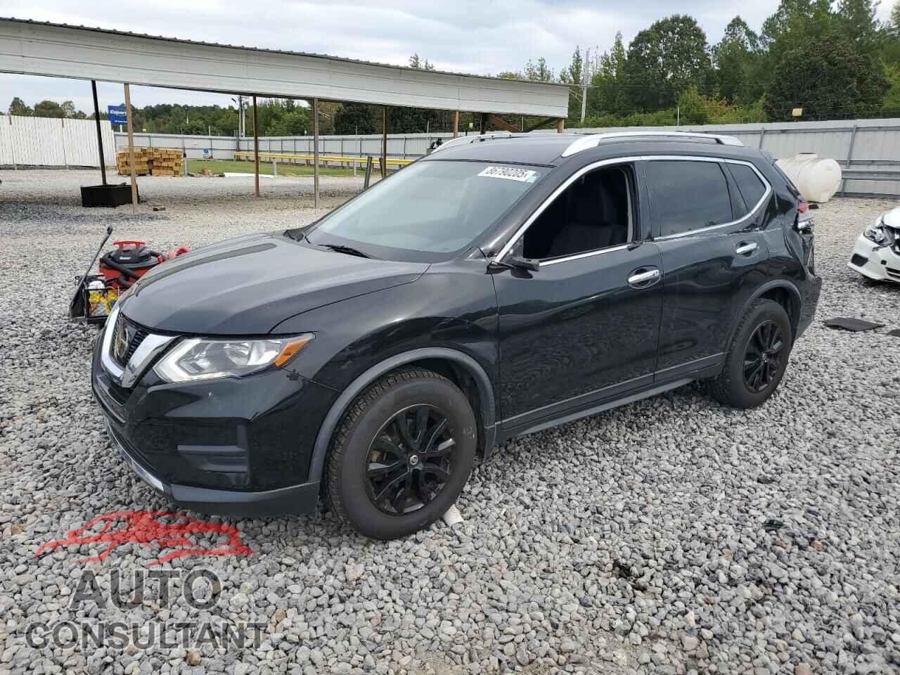 NISSAN ROGUE 2017 - KNMAT2MT6HP615005