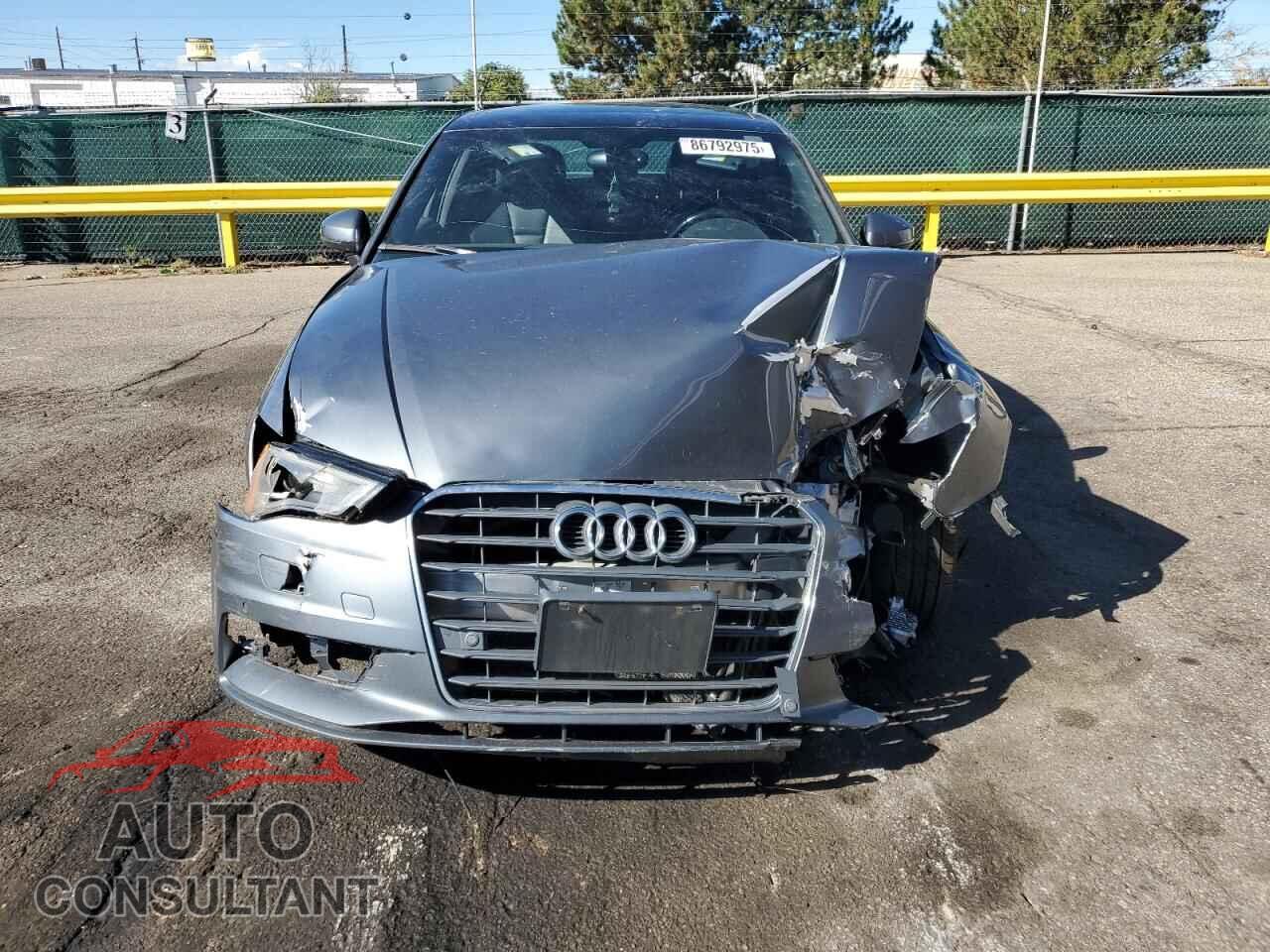 AUDI A3 2015 - WAUCJGFF0F1051917