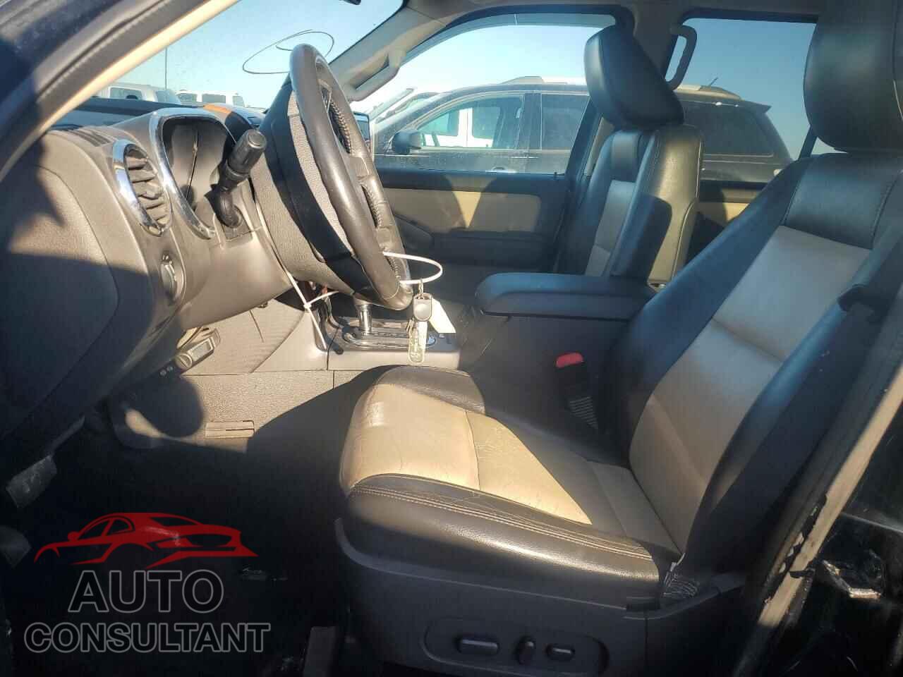 FORD EXPLORER 2010 - 1FMEU7E8XAUA85825