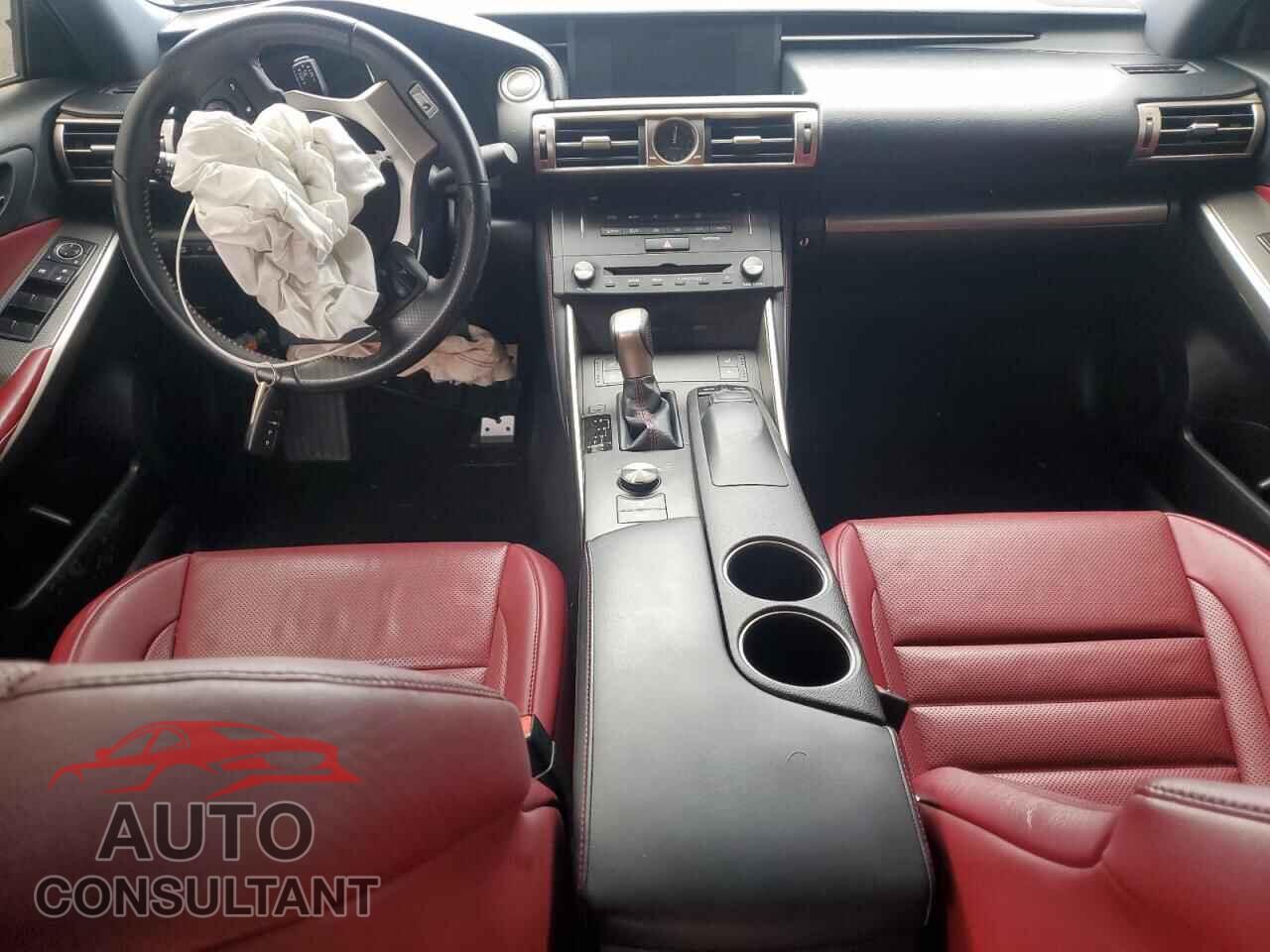 LEXUS IS 2015 - JTHBF1D27F5044161