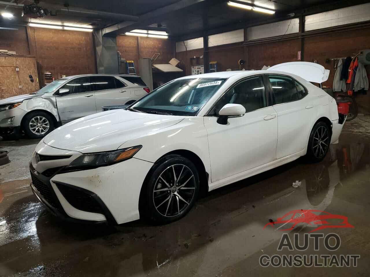 TOYOTA CAMRY 2023 - 4T1G11BK5PU099624