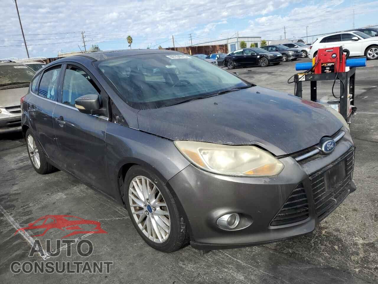 FORD FOCUS 2012 - 1FAHP3M24CL193659