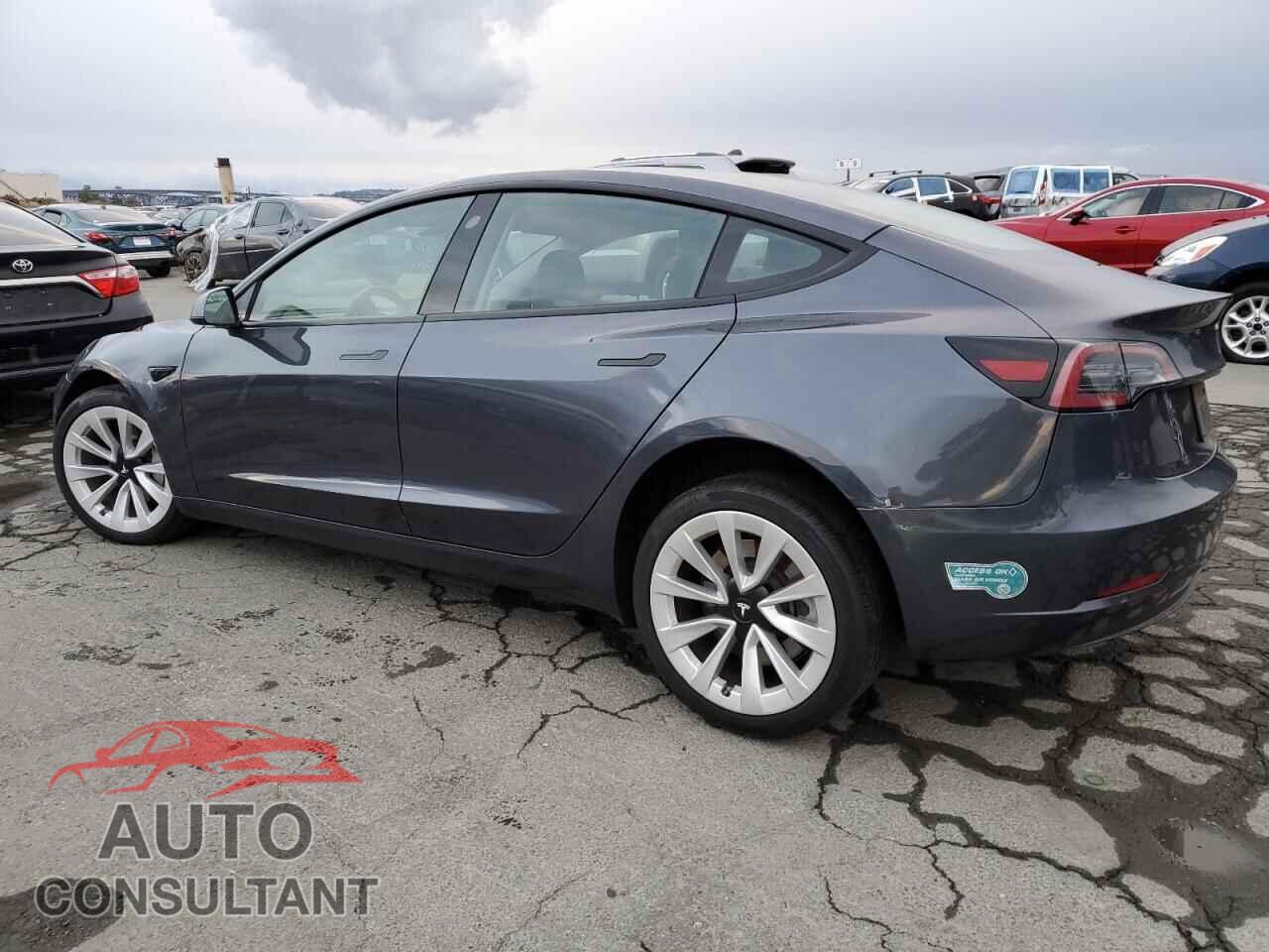 TESLA MODEL 3 2023 - 5YJ3E1EA5PF652095