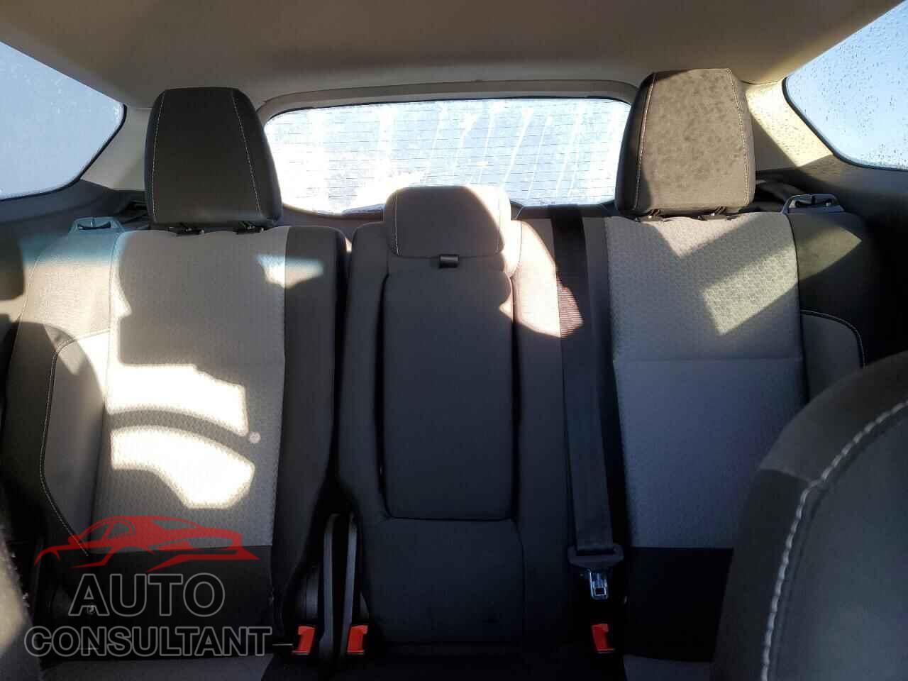 FORD ESCAPE 2017 - 1FMCU9GD3HUE99682