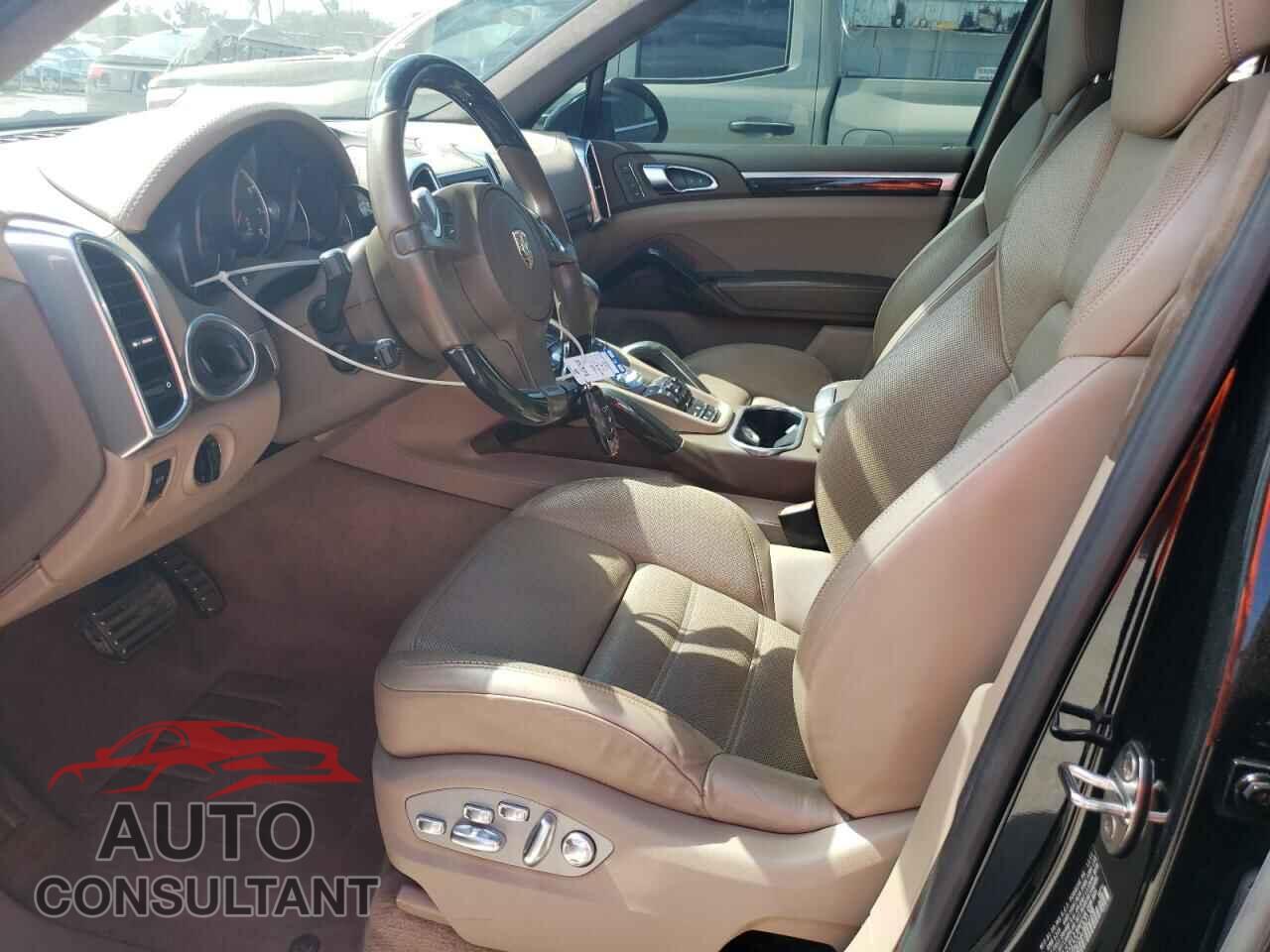 PORSCHE CAYENNE 2012 - WP1AC2A27CLA82138