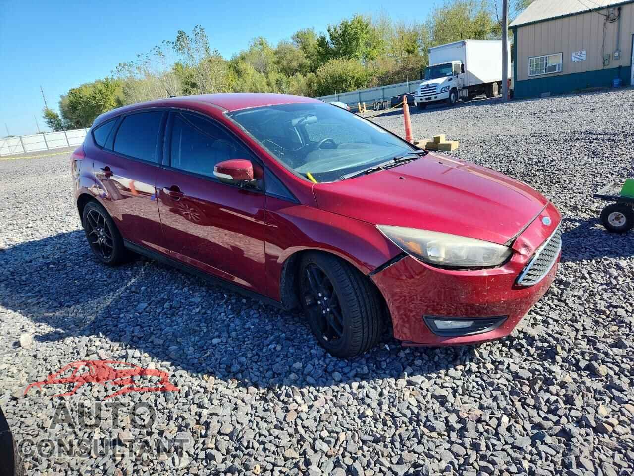 FORD FOCUS 2016 - 1FADP3K26GL206600