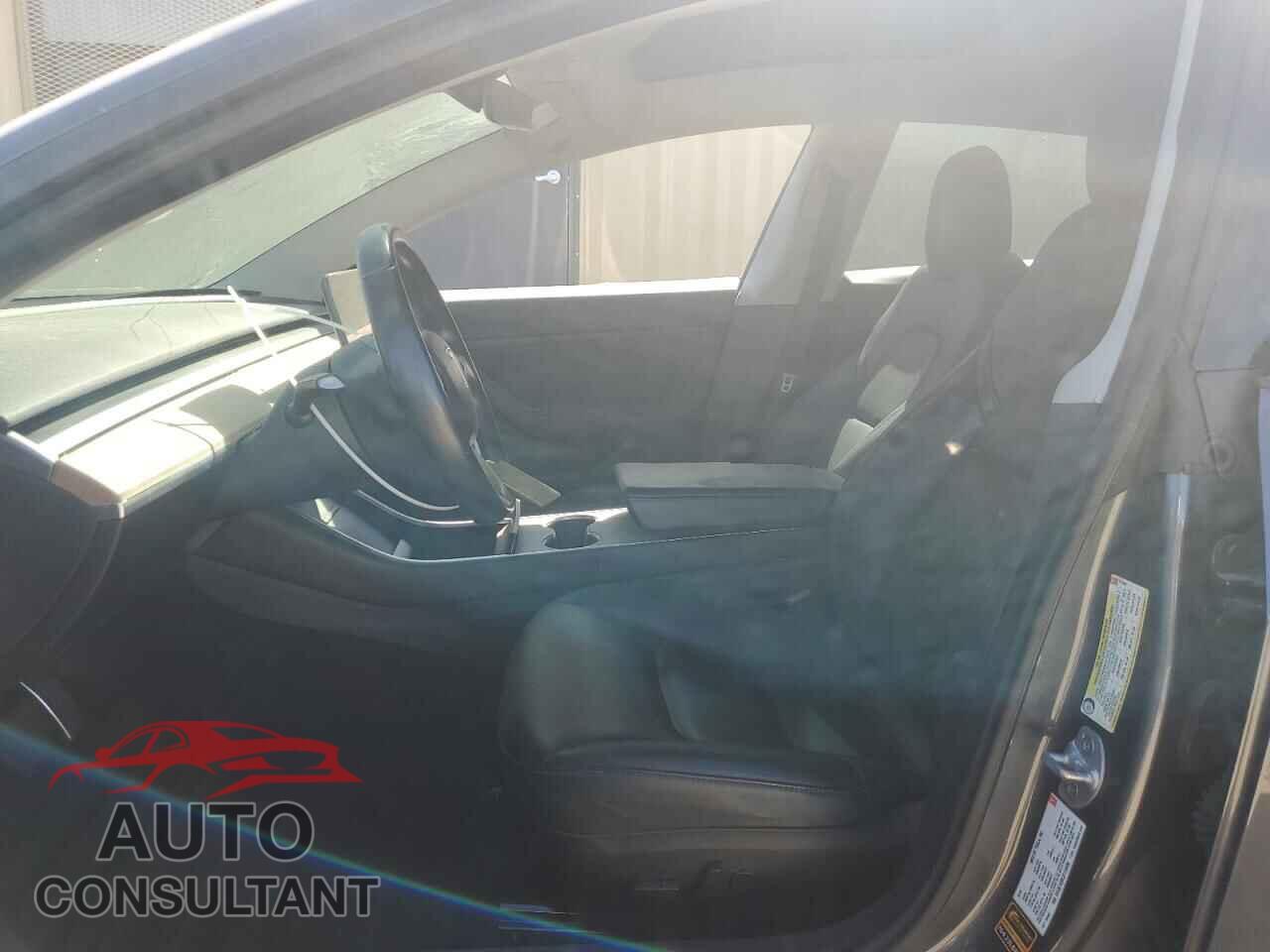 TESLA MODEL 3 2018 - 5YJ3E1EBXJF114430