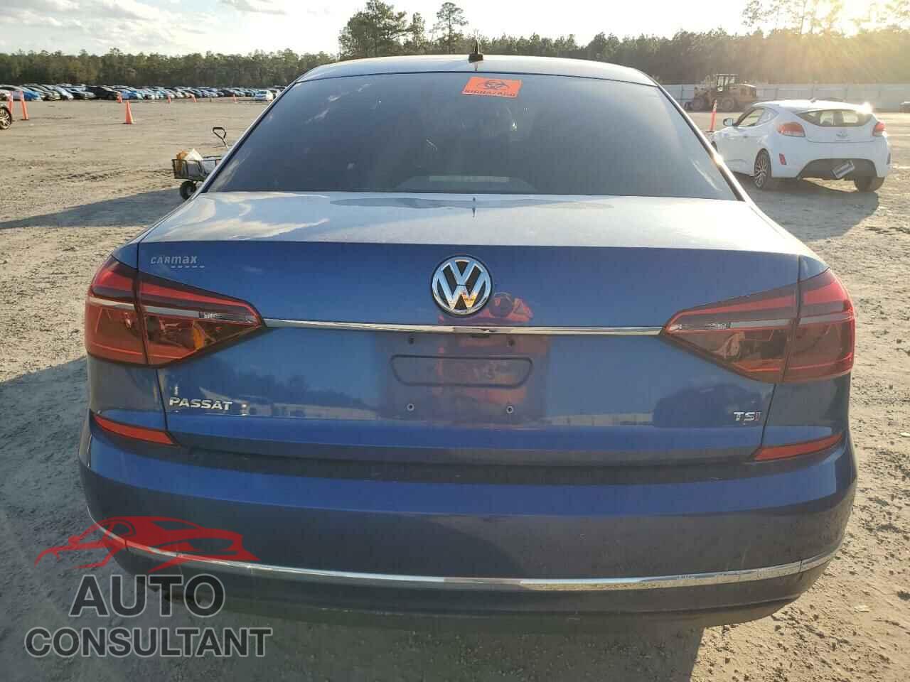 VOLKSWAGEN PASSAT 2017 - 1VWAT7A3XHC028263