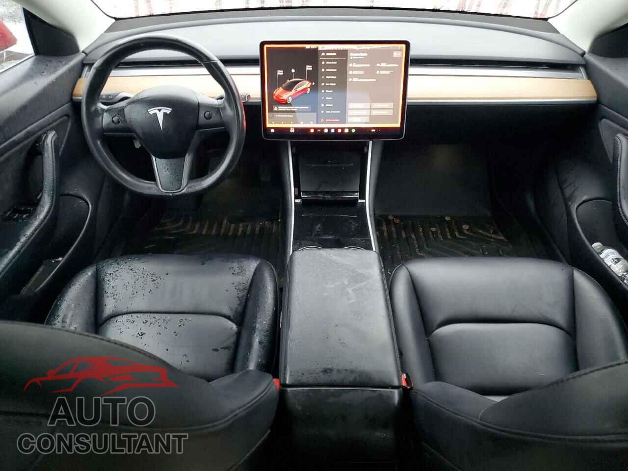 TESLA MODEL 3 2018 - 5YJ3E1EB5JF065475