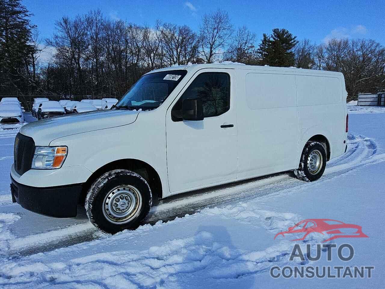 NISSAN NV 2017 - 1N6BF0KM4HN803610