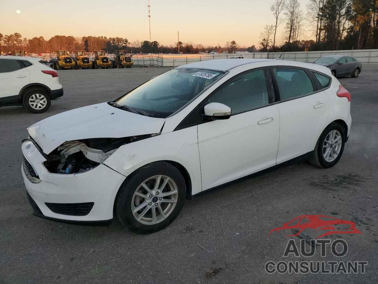 FORD FOCUS 2017 - 1FADP3K28HL227742